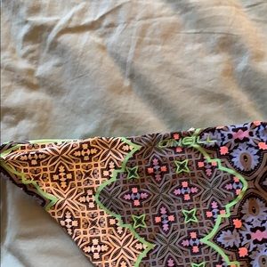 Patterned bikini bottoms